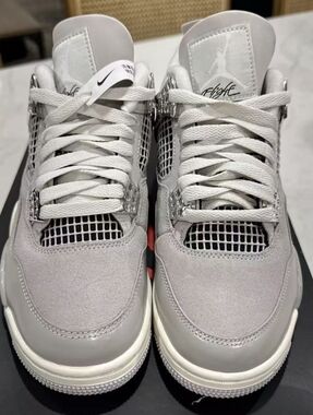 New - Air Jordan 4 Retro 'Frozen Moments'